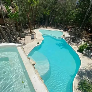 Camping Aldea Maya-ha Con Cenotes, Puerto Morelos